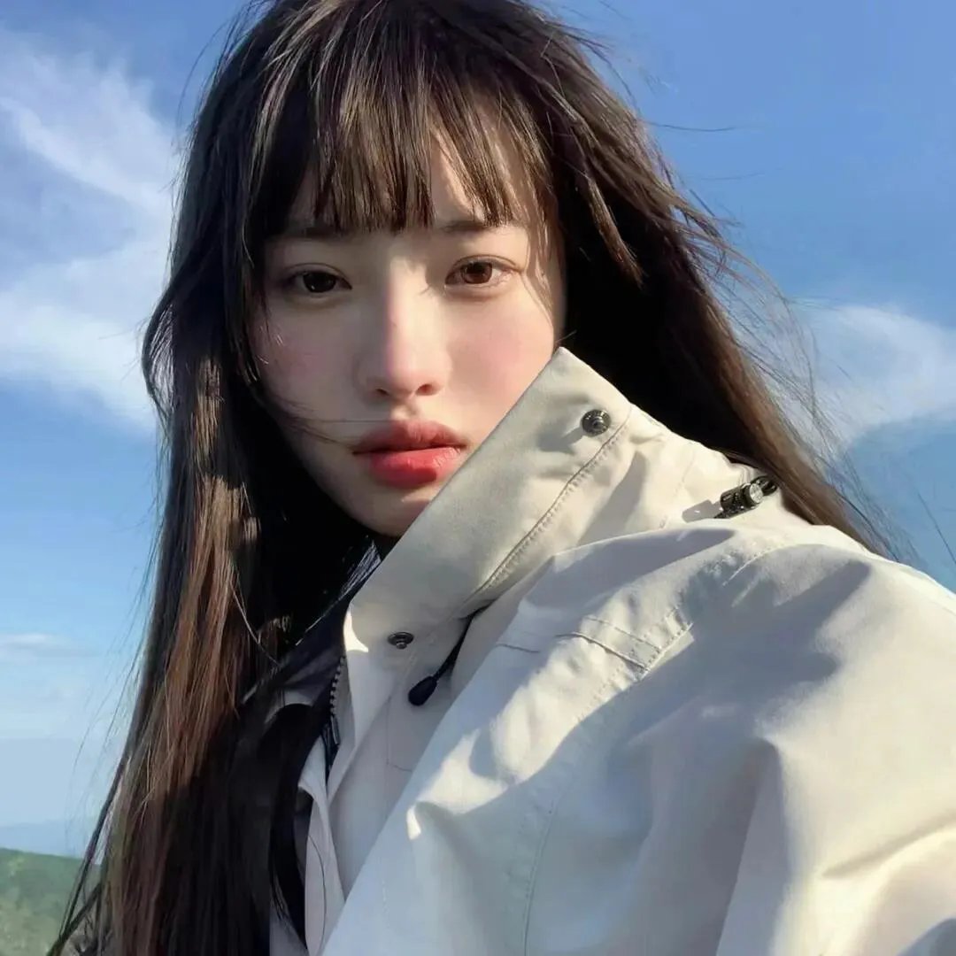 一直游到海水变蓝