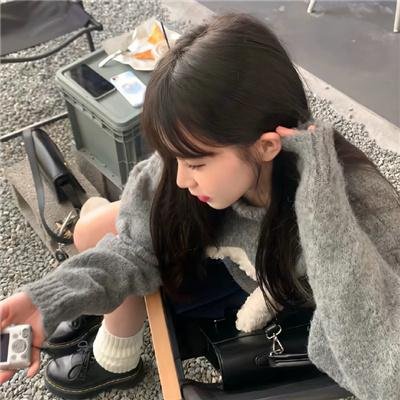 谁寄锦书来